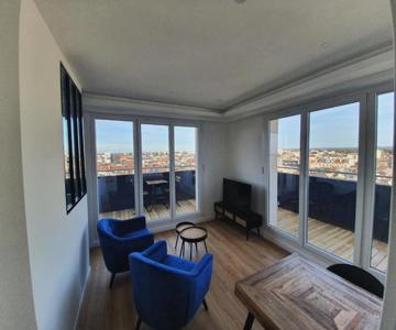 Ultra Centre - Certainement La Plus Belle Vue De Pau