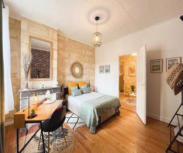 Echoppe Typique Avec Terrasse