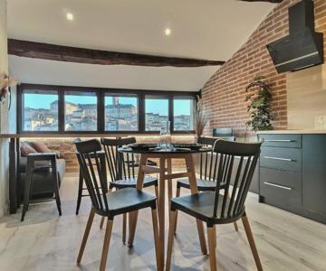 • L’observatoire • Parking • Clim • Netflix •