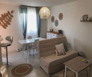 Appartement Cosy Avec Jardin à Blagnac.