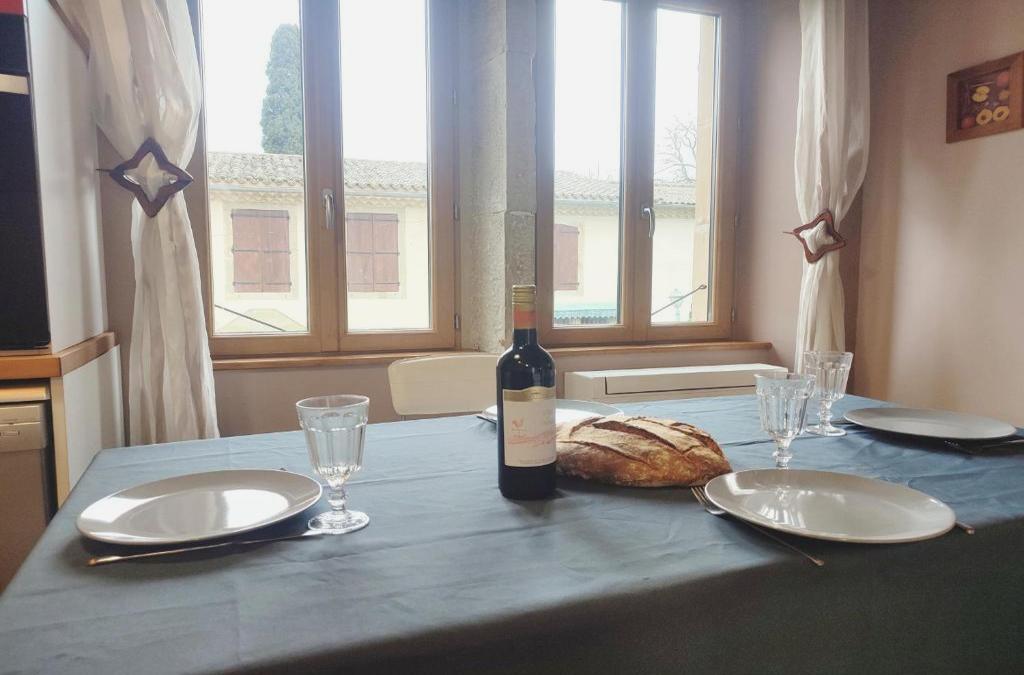 Le Plgeonnier- Climatisation - Parking - Terrasse