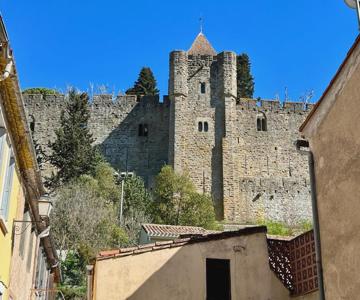 Chez Jean - Newly Renovated Air-conditioned Flat At The Foot Of The Ramparts, 4 People