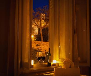 Le Pied à Terre De La Cité - Parking Au Pied De La Cité