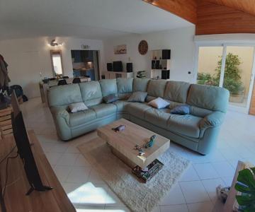 Superbe Appartement De 94m2 Avec Vue Sur Le Fort St Elme