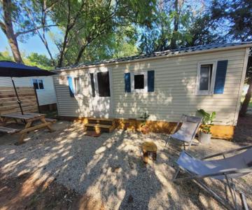 Camping Du Bois Fleuri