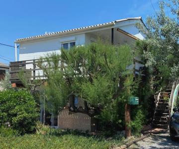 VILLA TAMARIS - authentique chalet - Gruissan Plage des chalets