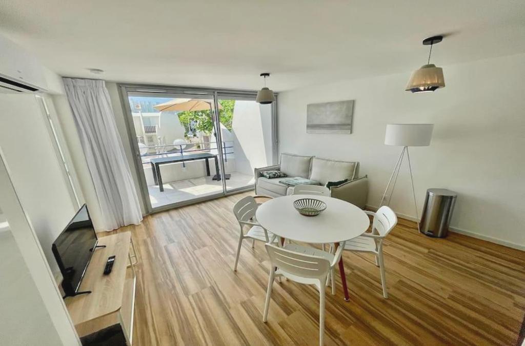 Pgh N14 - 200m De La Plage Avec Parking Privé