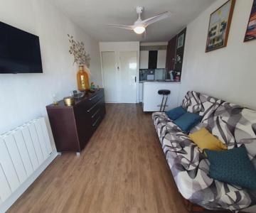 Studio Cabine Mer Et Pinède 26m2: 4pers, Neuf, Cosy