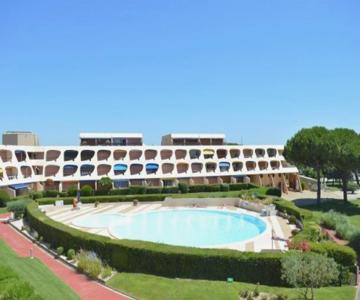 As20085 - Studio Spacieux Avec Piscine Et Parking Commun
