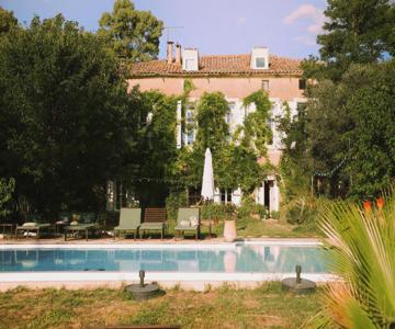 Domaine Sesquier Mas D'exception Belle De Nuit