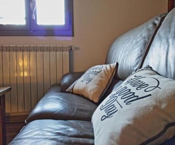 Le Guerin - Parking Et Centre