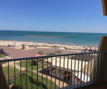 appartement vue mer à la plage