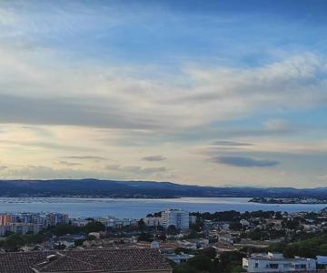 Charmant T2 Avec Vue Sur L'étang