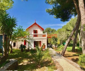 Villa De Charme Sur La Corniche