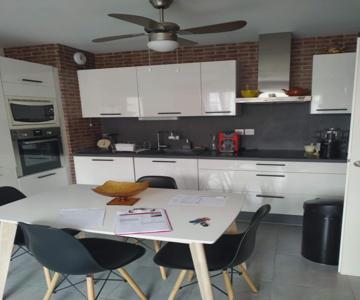 Les Salins à Sète Proche Plages