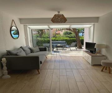 Le Cosy - 50m Des Plages