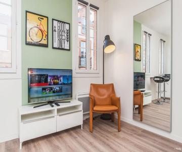 Le Casanova - Proche Du Métro Compans-caffarelli