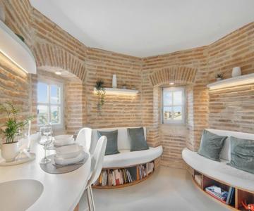 La Tour Du Capitole, Cocoon Insolite Dans Toulouse