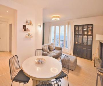 *grand T3*lumineux*vue*parking*