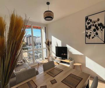 Spacieux T2 Idéalement Placé