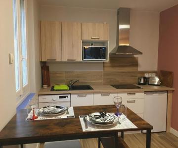 Apartment In Toulouse With Garden