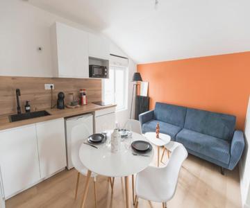 Cinécosy - Gare D'angers & Château