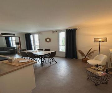 Studio +++ Très Agréable En Centre Ville