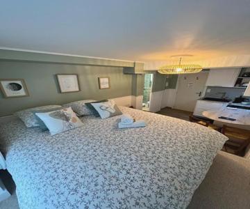 Studio Brossard 2pers Tv And Wifi