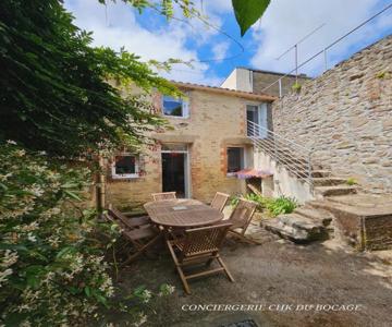 Logis Philiberte 3 Chambres Centre Bourg Des Epesses à 5min Du Puy Du Fou