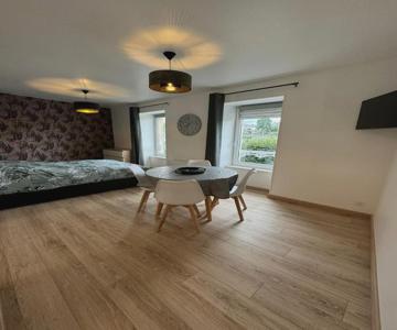 Studio 2ème étage - Centre-ville - Local Vélos Disponible