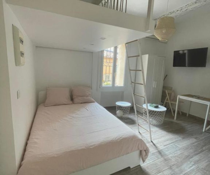 Studio Vieil Antibes Et Mezzanine Proche De La Mer