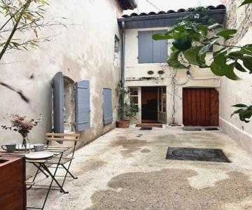 Duplex centre historique Arles