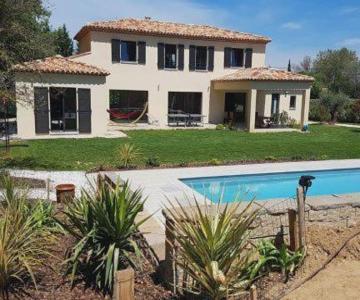 Superbe Maison Familiale Avec Piscine
