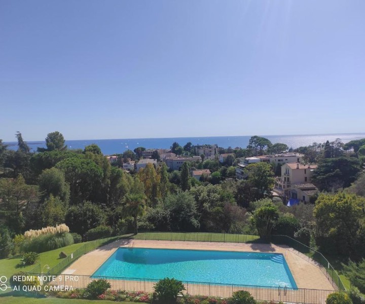 superbe 2 pièces à Cannes vue imprenable