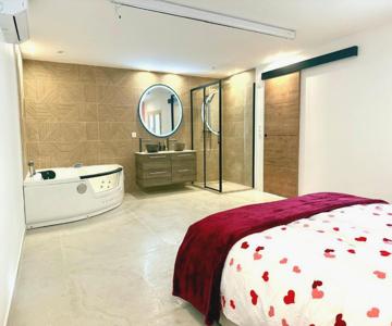 Appartment Jacuzzi In Cannes