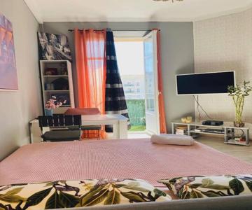 Riviera Studio Cannes Center