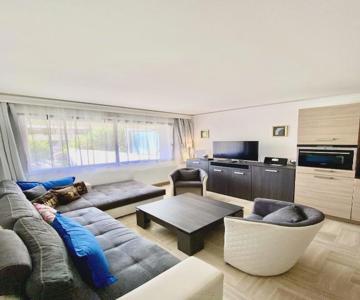 Elegant Studio Men5335