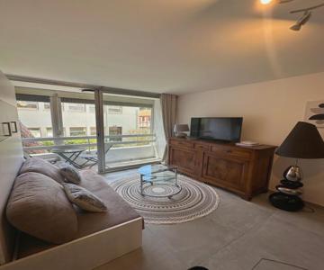 Superbe Studio Climatisé Sur Le Port De Hyeres