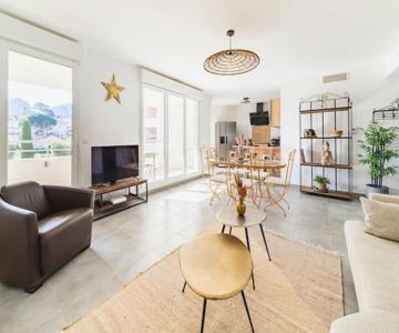 La Ciotat Beau T3, Mer, Centre, Climatisation Parking