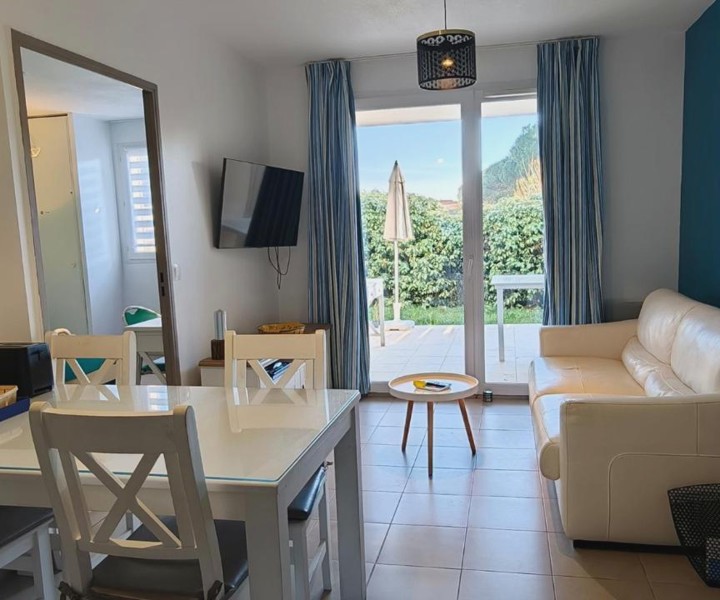 L'argentière, proche plage,Résidence piscine, Tennis, parking