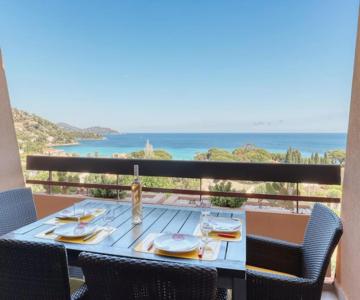 T2 sea view in Saint-Clair - Rated 3