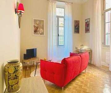 Elegant Old Nice Escape