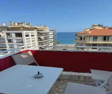 Magnifique 2 Pièces à 2 Pas De La Mer