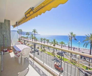 Promenade Holiday - Sea Front Palatin