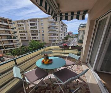 Gloria Apartments