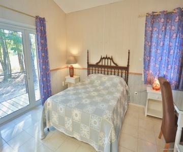 Hôtel Restaurant Les Lavandins