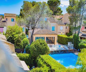 Duplex Dans Les Pins