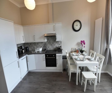 Pleasance Apartment Ground Floor Main Door Access