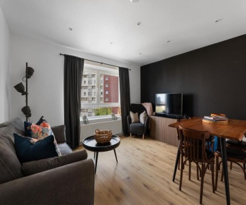 Holyrood Central Apartment