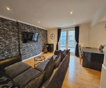 The Bonnington Abode